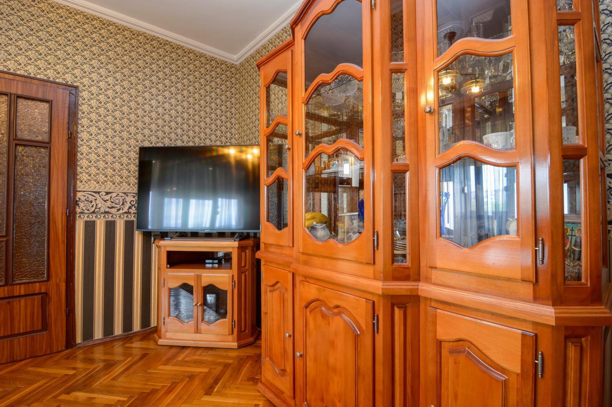 Appartamento тристаен винтидж локация *