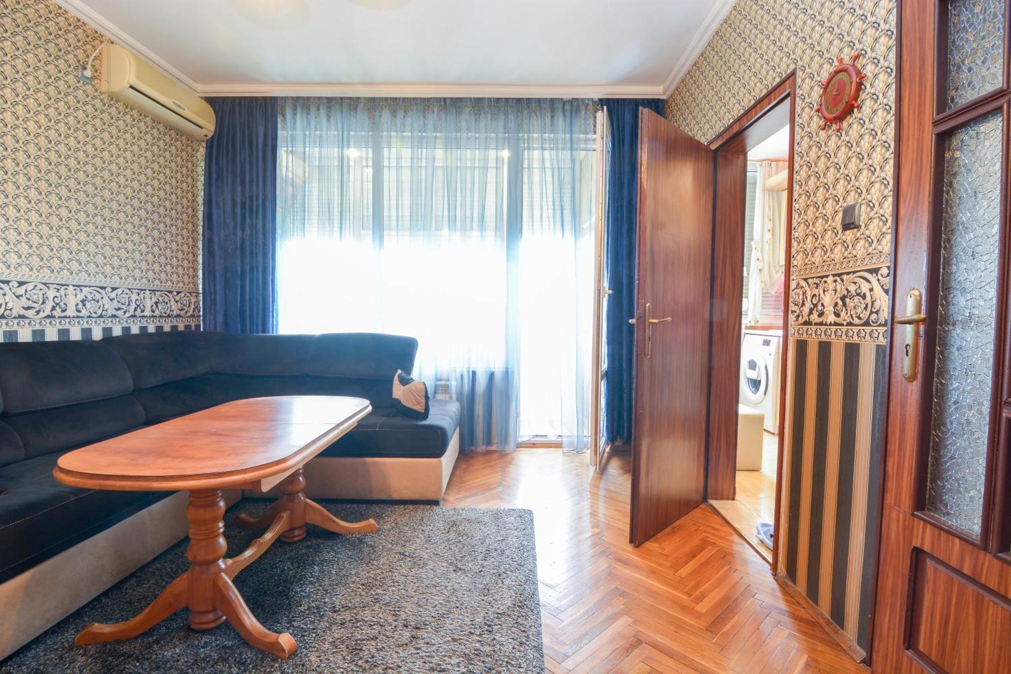 тристаен винтидж локация Appartamento Burgas