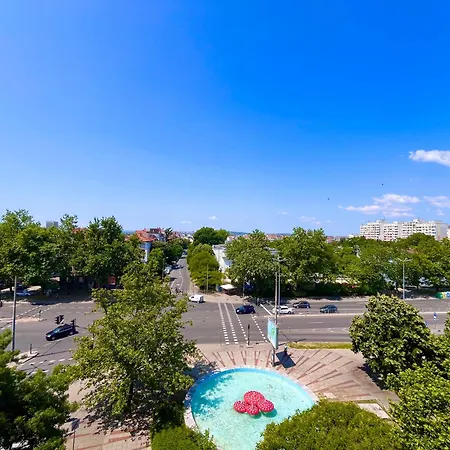 Тристаен Винтидж Апартамент Топ Локация Burgas Exterior photo