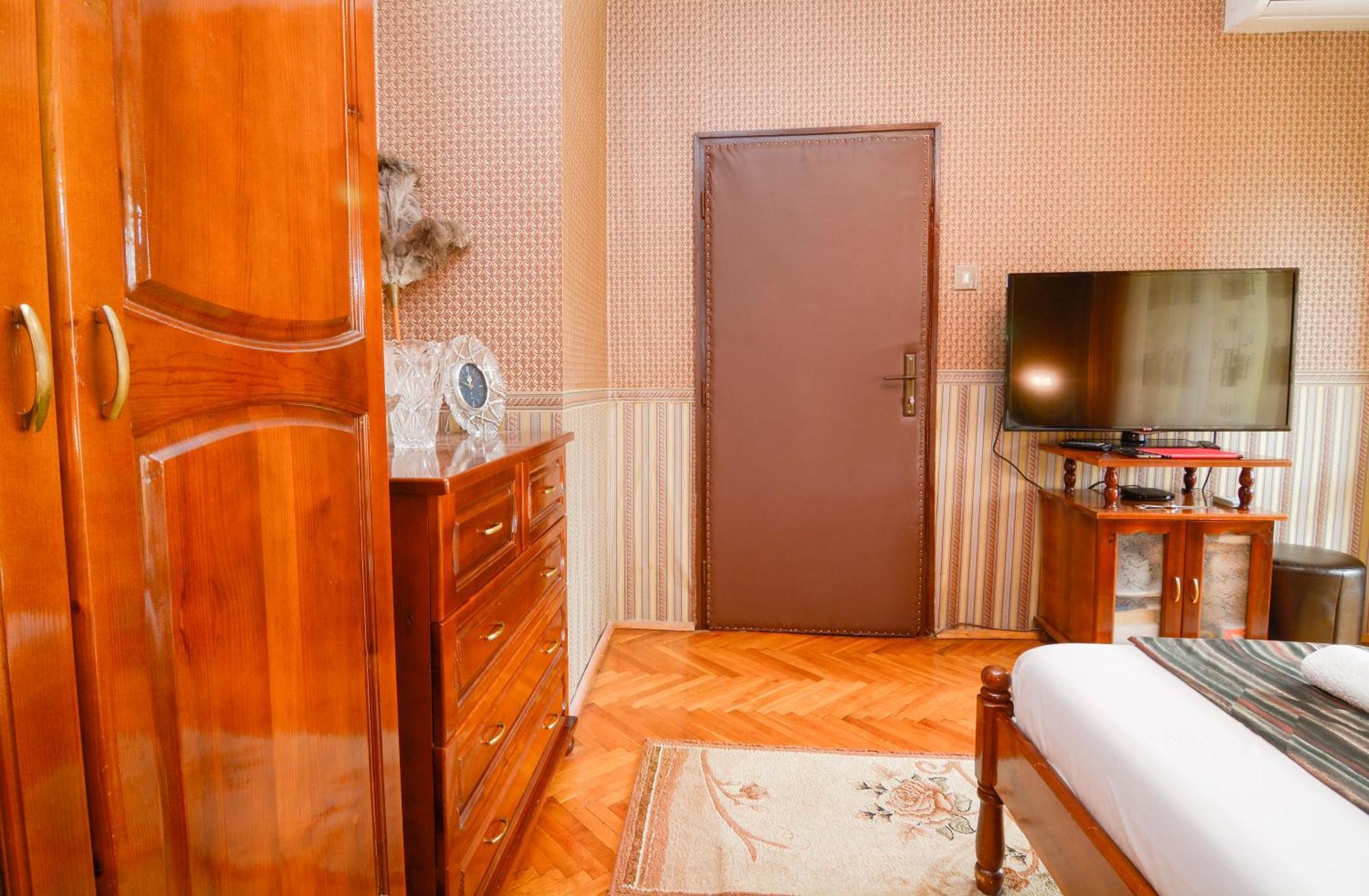 тристаен винтидж локация Apartment Burgas